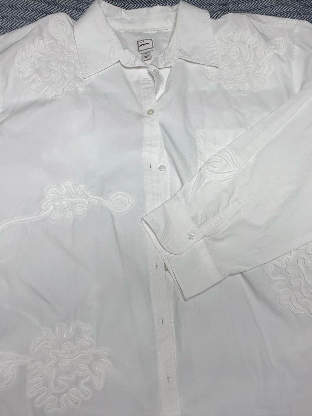 Maeve Embroidered Button-Up Shirt